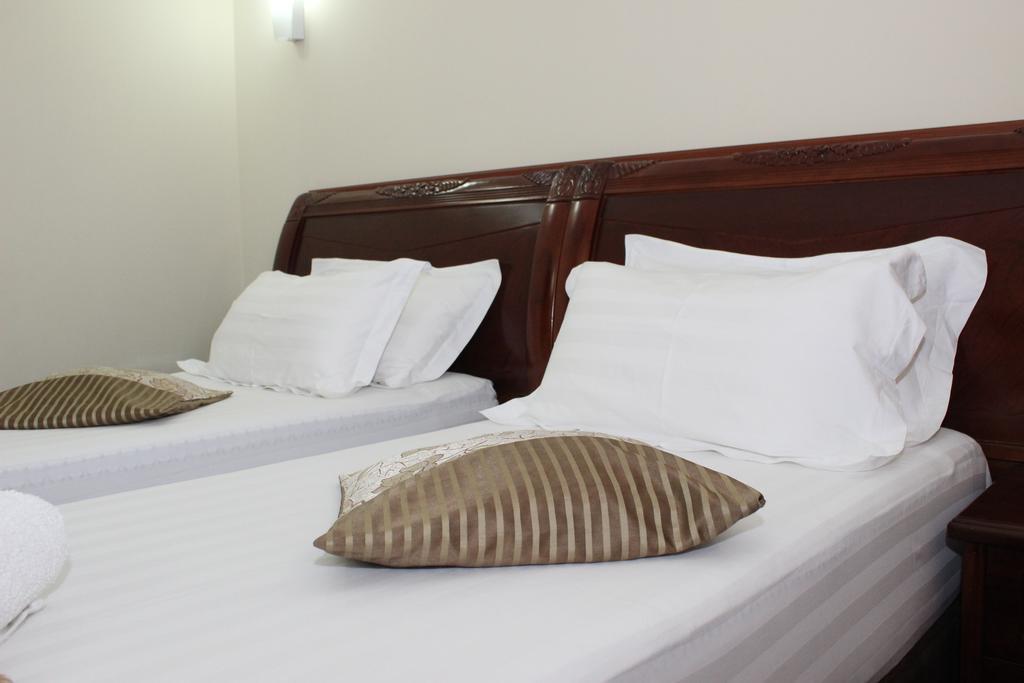 باتومي Hotel Vanilla الغرفة الصورة