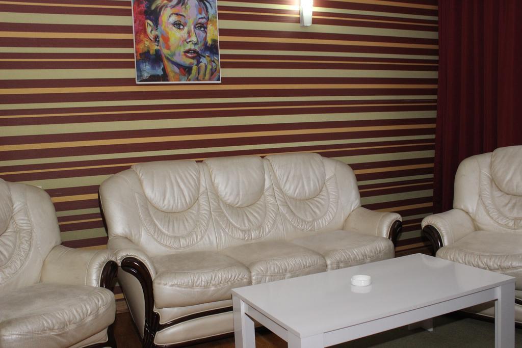 باتومي Hotel Vanilla الغرفة الصورة